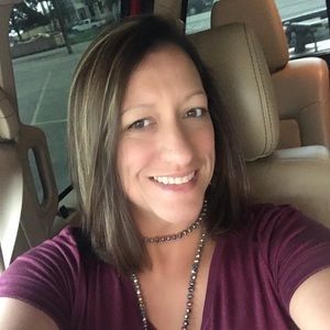 Meet your Posher, Traci